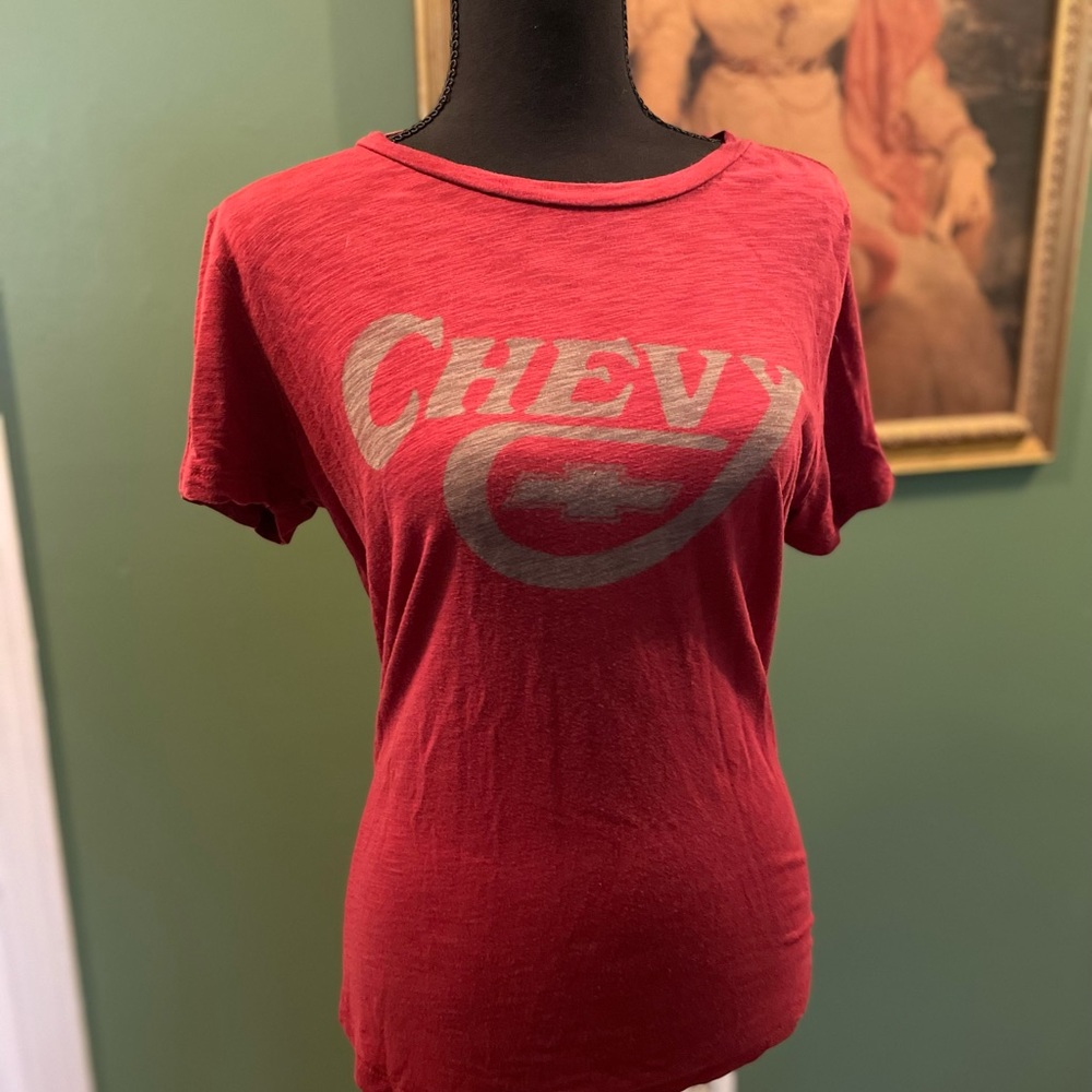 Womens Red Chevy T-Shirt Tailgate Brand Size Medium 0010